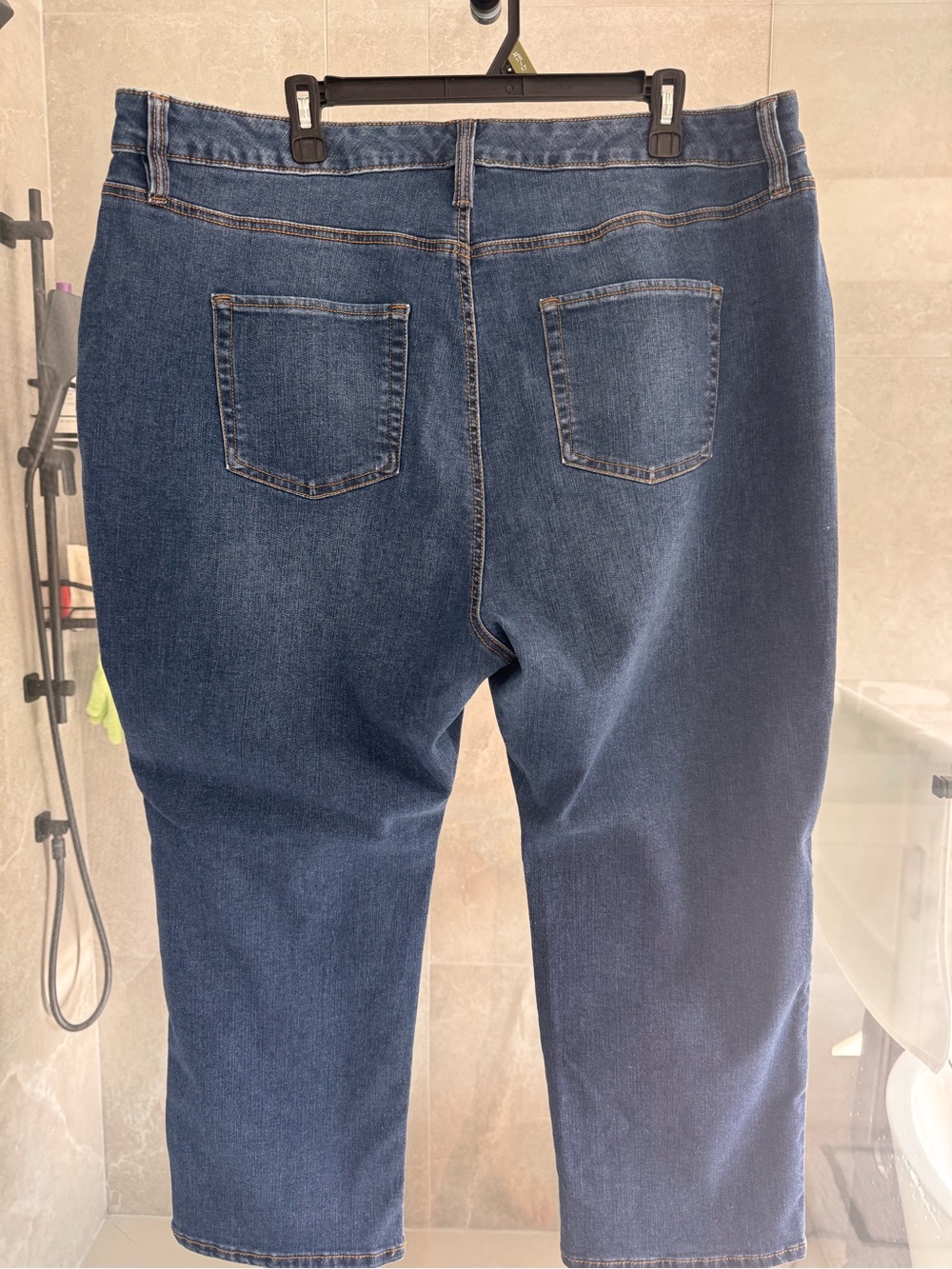 Capri Style & Co. Jeans - Picture 3 of 6